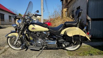 Yamaha DragStar XVS 1100A Classic - 2