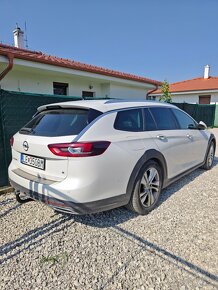 Opel Insignia Country Tourer 154 KW BITURBO 4x4 Automat - 2