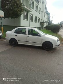 Škoda Fabia sedan 1.4 benzín - 2