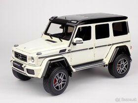 MERCEDES BENZ G CLASS G500 4×4² 2015 – 1:18 ALMOST REAL - 2