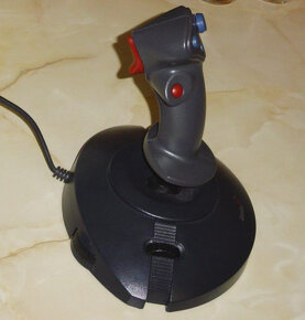 Joystick pre PC - 2