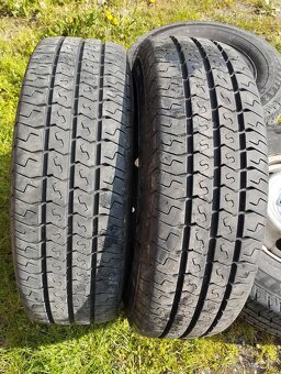 225/75 R16C - 2