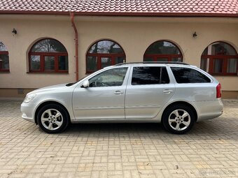 Škoda Octavia 2 FL Combi 1.6TDi DSG - 2