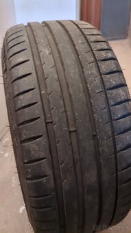 Predam 4ks letne - Michelin Pilot Sport 4 225/40 R18 92Y - 2