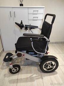 Elektrický invalidný samo-skladací vozík - 2