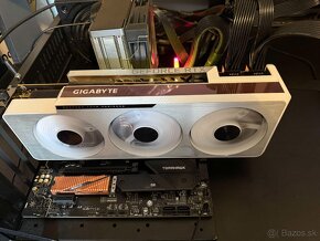 GIGABYTE GeForce RTX 3080 VISION OC 10G - 2