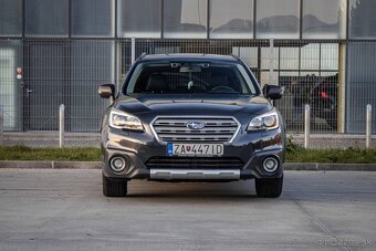 Subaru Outback Exclussive - 2