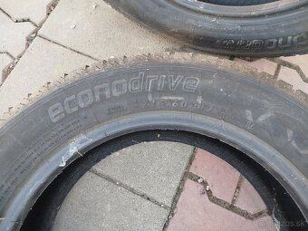 215/60 R17C - 2