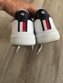 TOMMY HILFIGER KOZENE TENISKY - 2