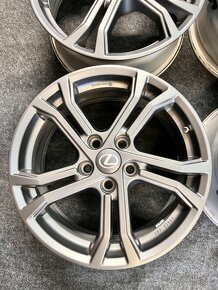 5x114,3 R17 originál alu disky Lexus + senzory - 2