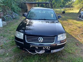 Predná kapota vw Passat b5.5 3bg - 2