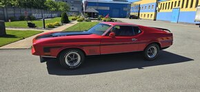 Ford Mustang MACH 1 - 2