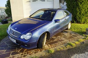 Predám Mercedes Sportcoupe C200 CDI - 2