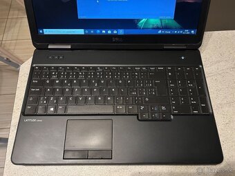 Manažérsky Dell Latitude E5540 s i5,8gb ram,256gb ssd,15,6HD - 2