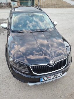 Škoda Octavia Combi SCOUT2.0 TDI DSG 4x4 - 2