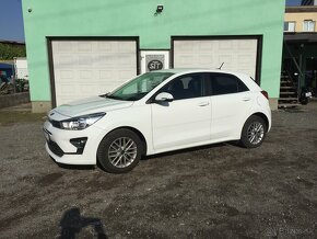 Kia Rio GOLD  11 400 € - 2