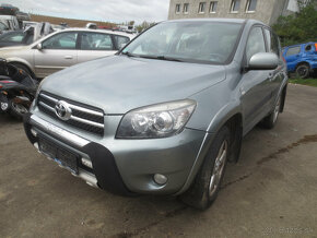 Toyota Rav 4  R.2007 2.2 tdi 130 kw 2ad diely - 2