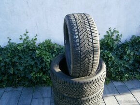 Predám 4x zimné pneu Dunlop 245/45 R18 100VXL - 2