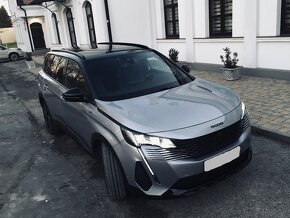 PEUGEOT 5008 Hybrid 136k GT,FULL výbava,NOVÝ stav (13000km) - 2