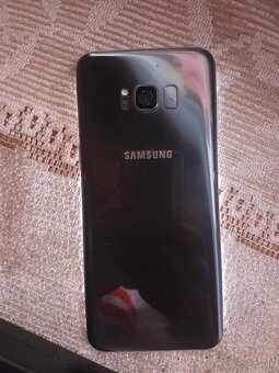 Predám Samsung Galaxy s8 plus 64GB - 2