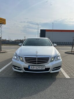 Mercedes-Benz E220 CDI Blue Avantgarde A/T - 2