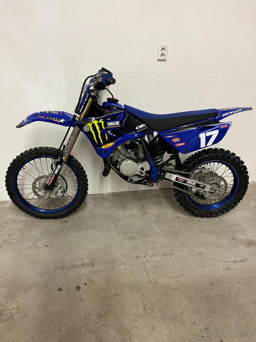 YAMAHA YZ 85