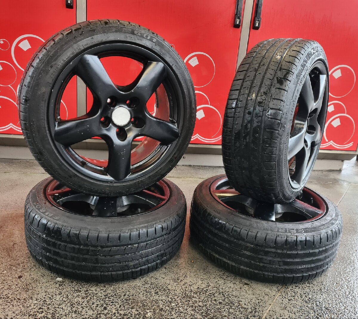 Letní Kola 18 5x120 E36 E46 E60 Insignia VW 225/45R18