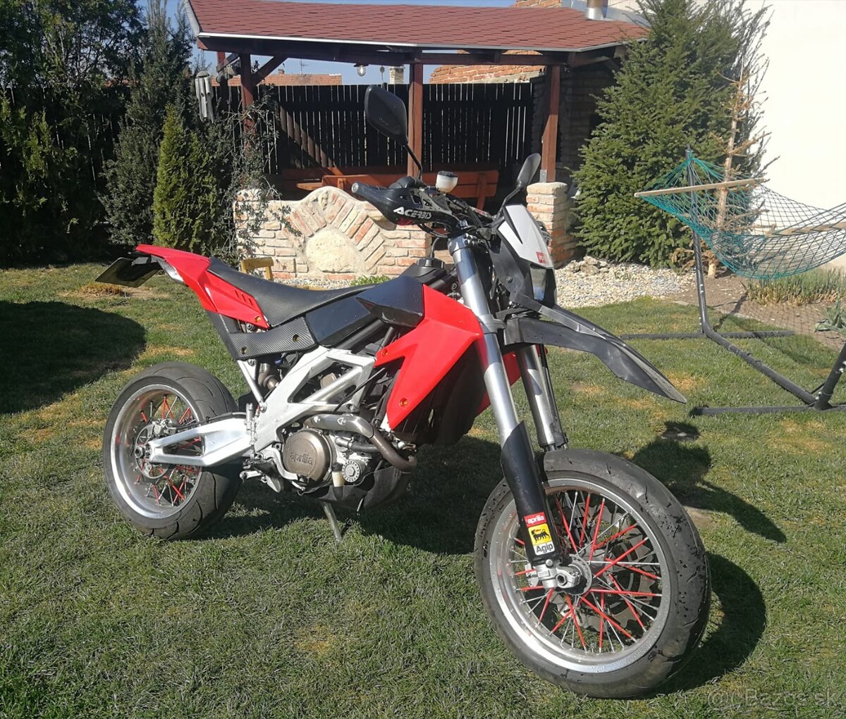 Aprilia SXV 550