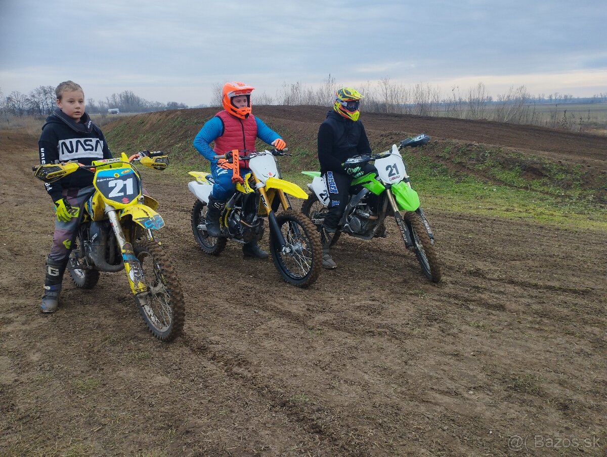 SUZUKI RM 85