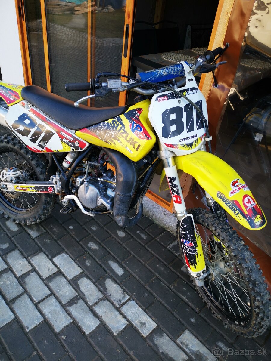 Suzuki rm 85