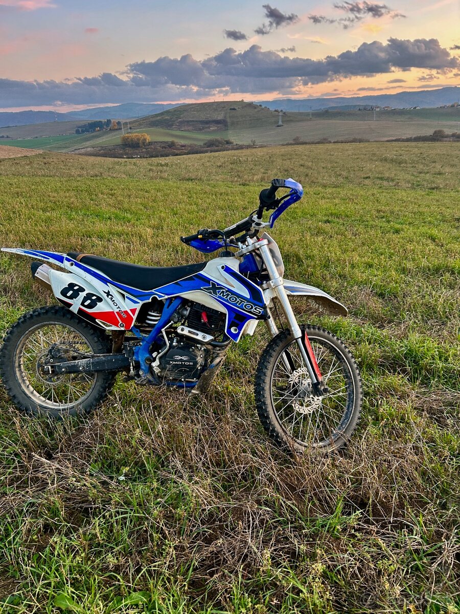 x-motos 250