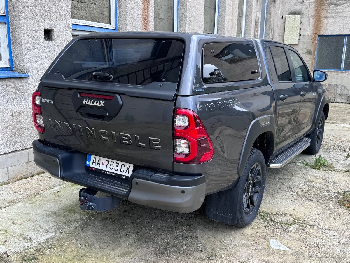 PREDAM TOYOTA HILUX 2.8 D