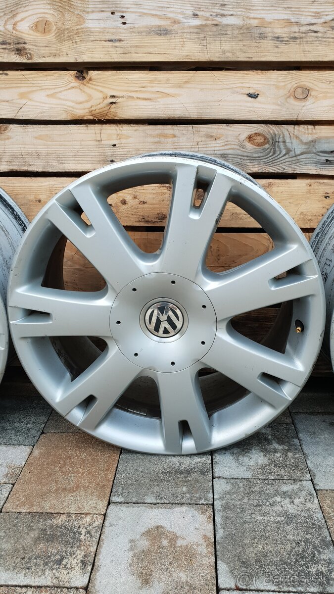 VW Ronal 8 x 18