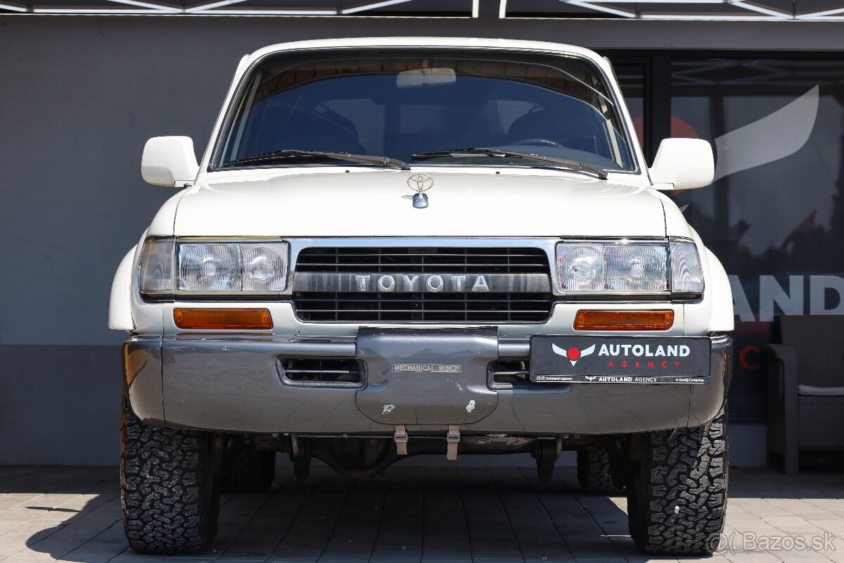 Toyota Land Cruiser 4.5 24V VX-R R6 Four Wheel Drive