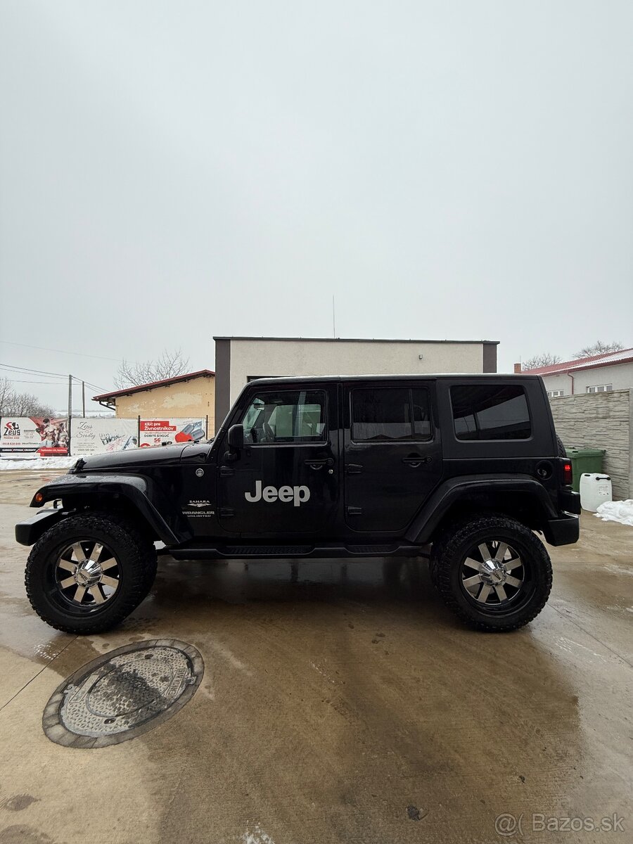 Jeep Wrangler Sahara Unlimited