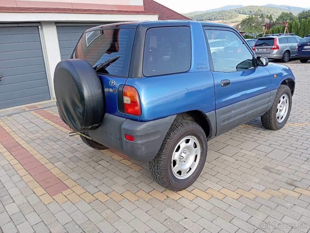 Toyota RAV4 2.0i 4x4 RESERVE