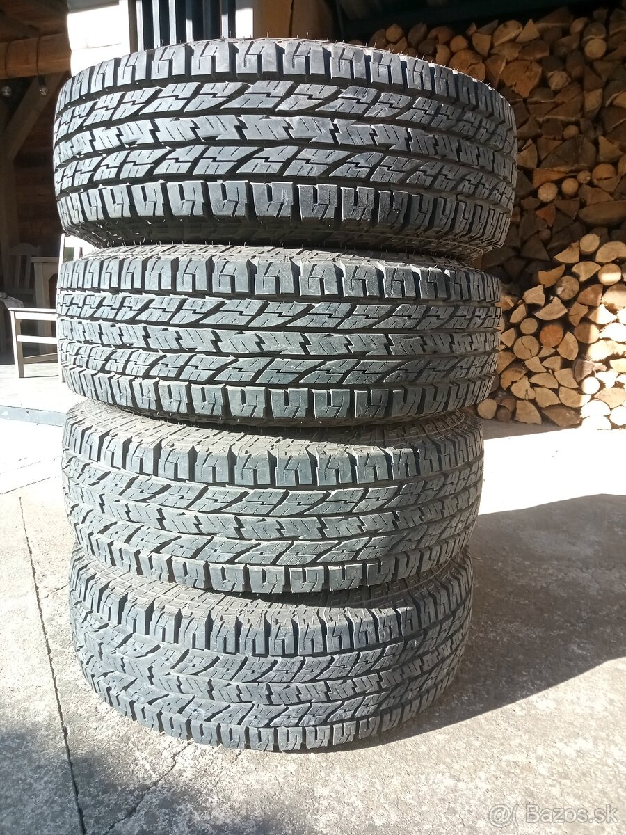 Predám pneumatiky 245/75 r16