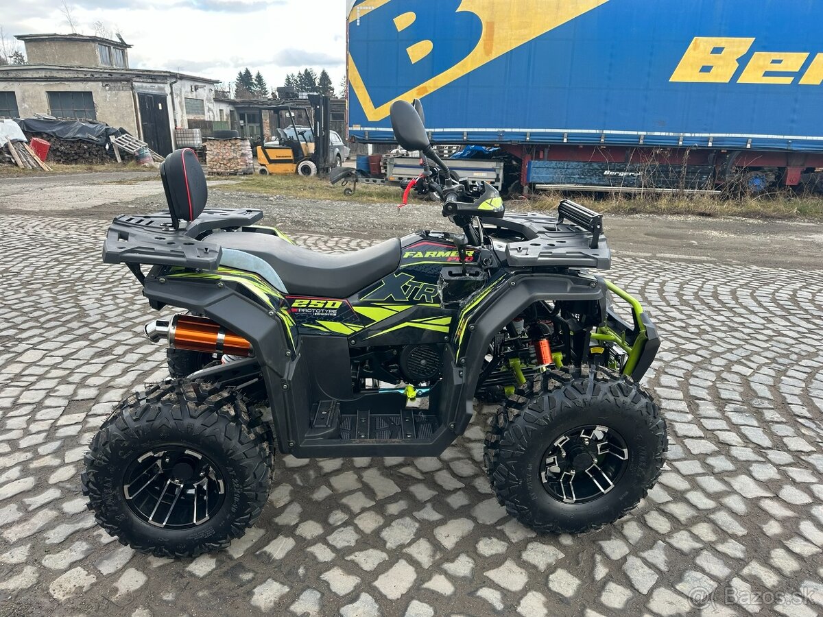 ŠTVORKOLKA XTR FARMER PRO 250CM3 + Navijak, LED Rampa, Tažná