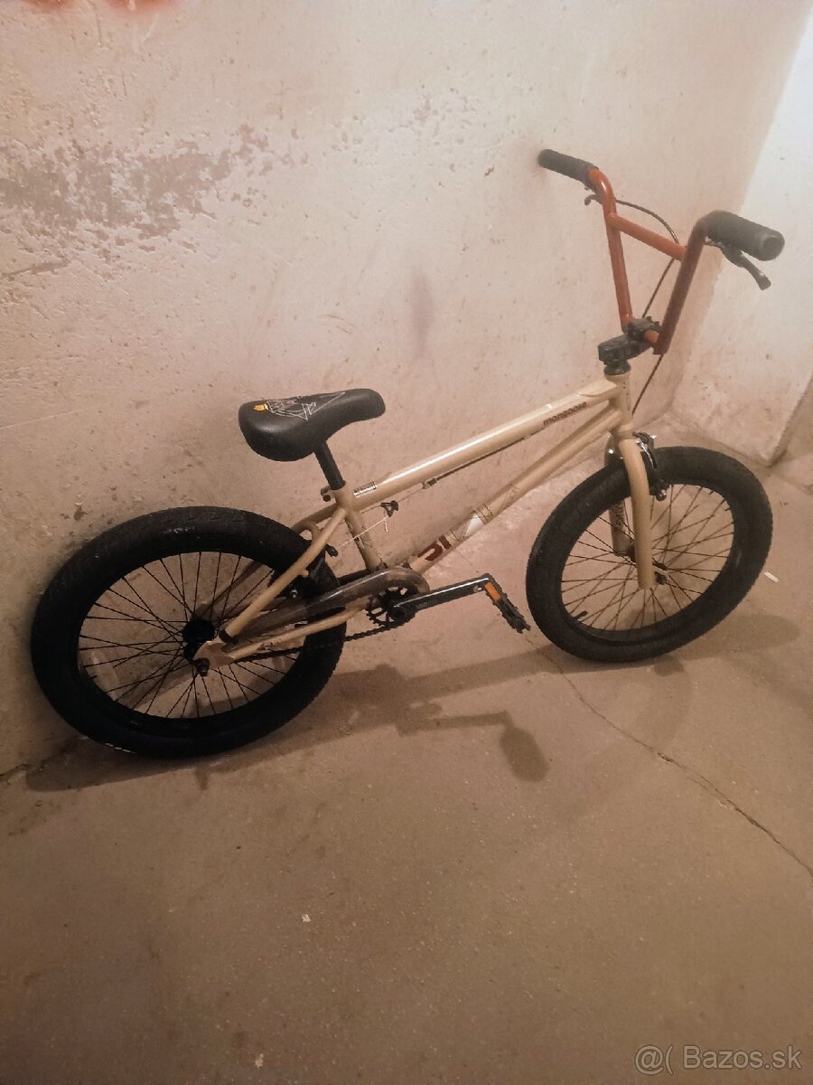 BMX Mongoose Legion L80 Pezinok Bazoš sk