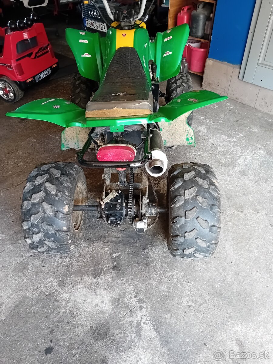 Predam atv 150