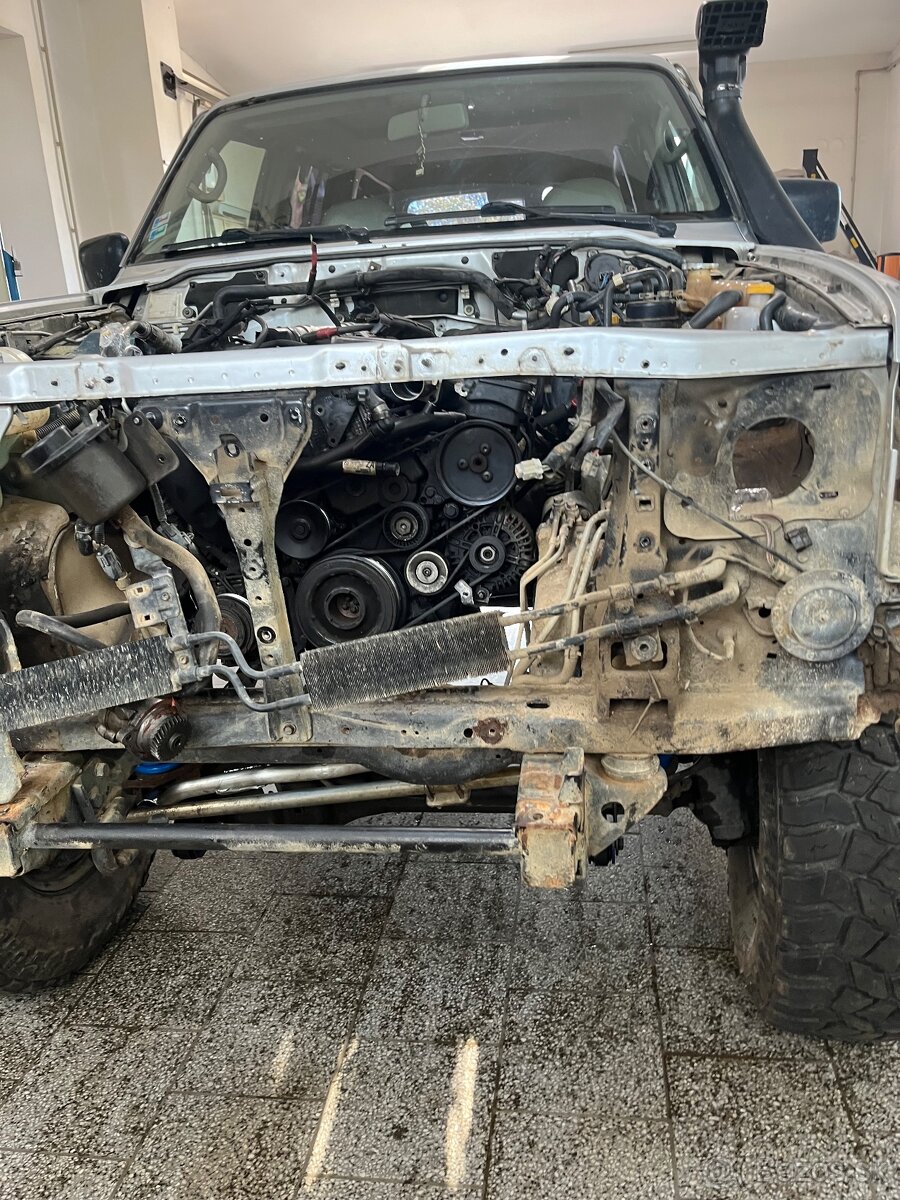 Nissan Patrol y61 SWAP M57