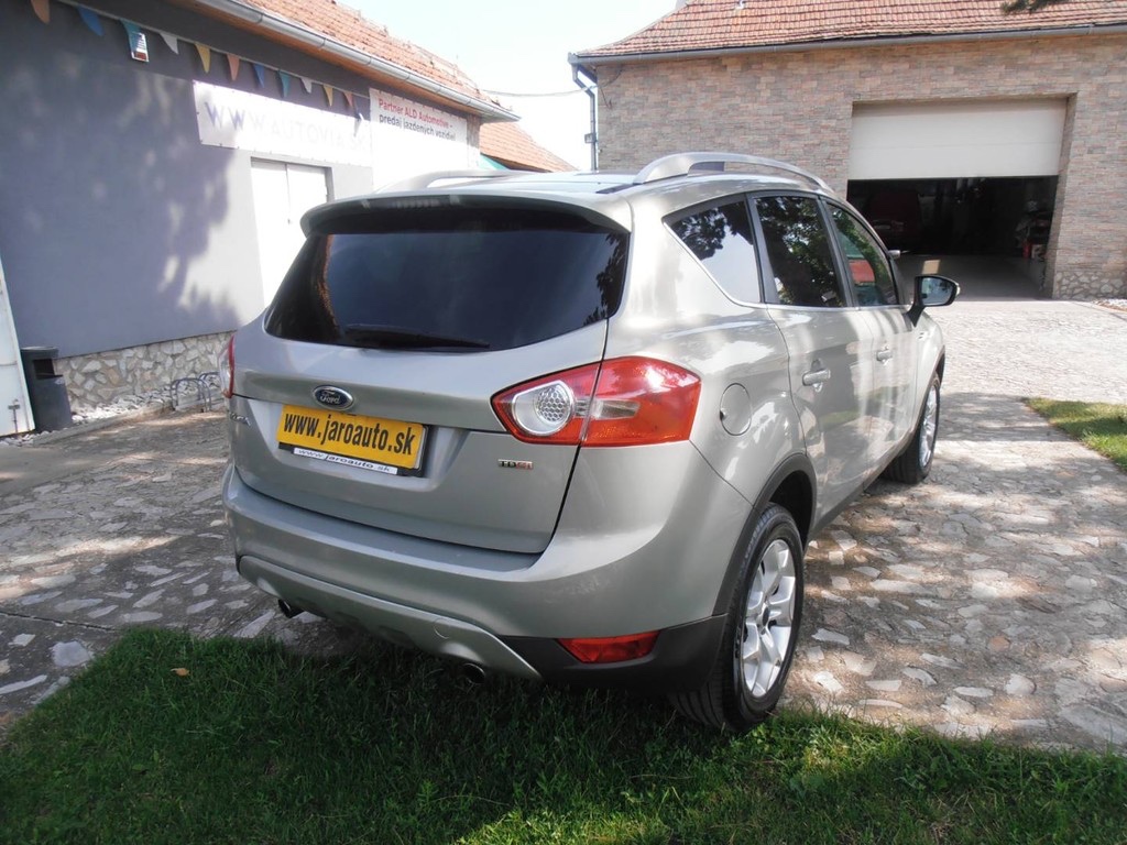 Ford Kuga 2.0 TDCi DPF Titanium 2WD