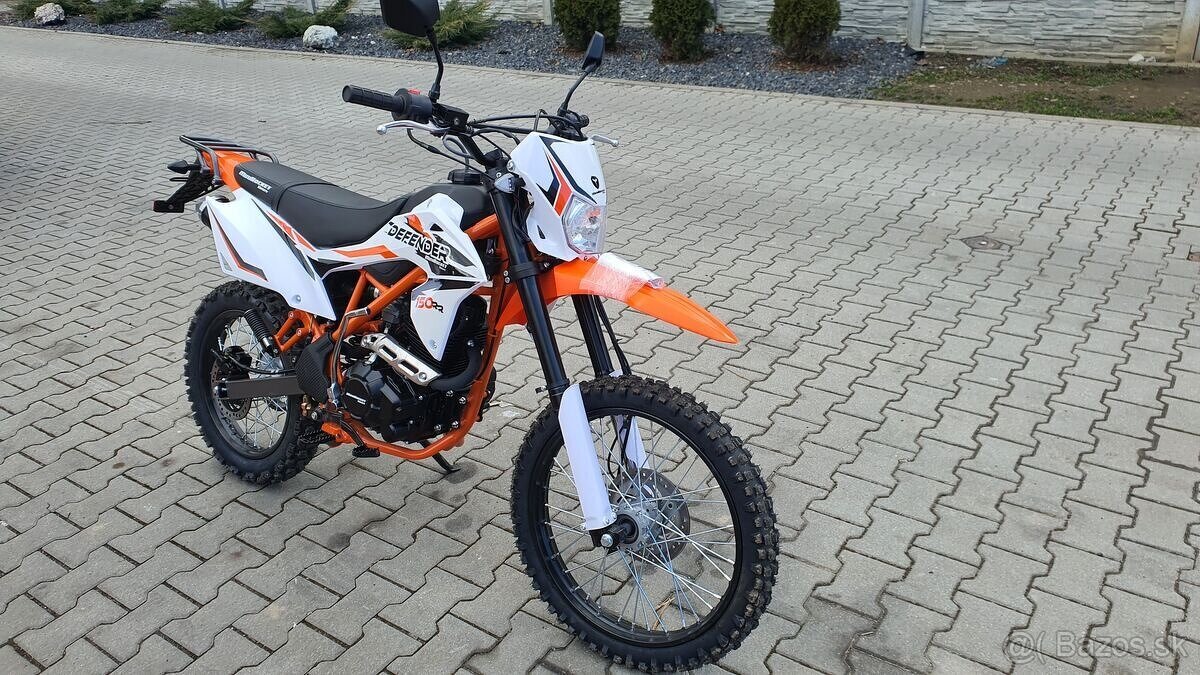 Pitbike Mikilon Defender 150RR kola 19/16 oranžová