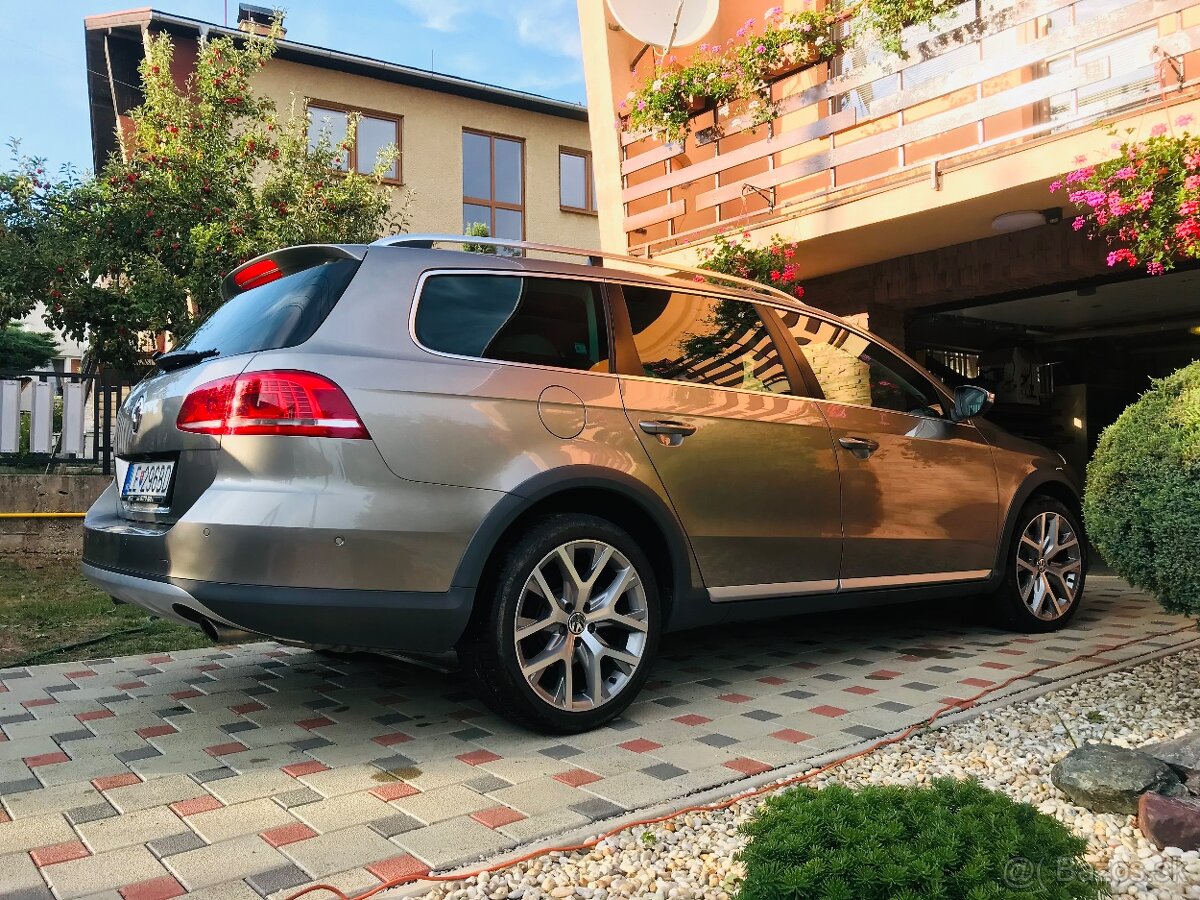 VW Passat b7 alltrack 130kw LED NAVi PANORAMA