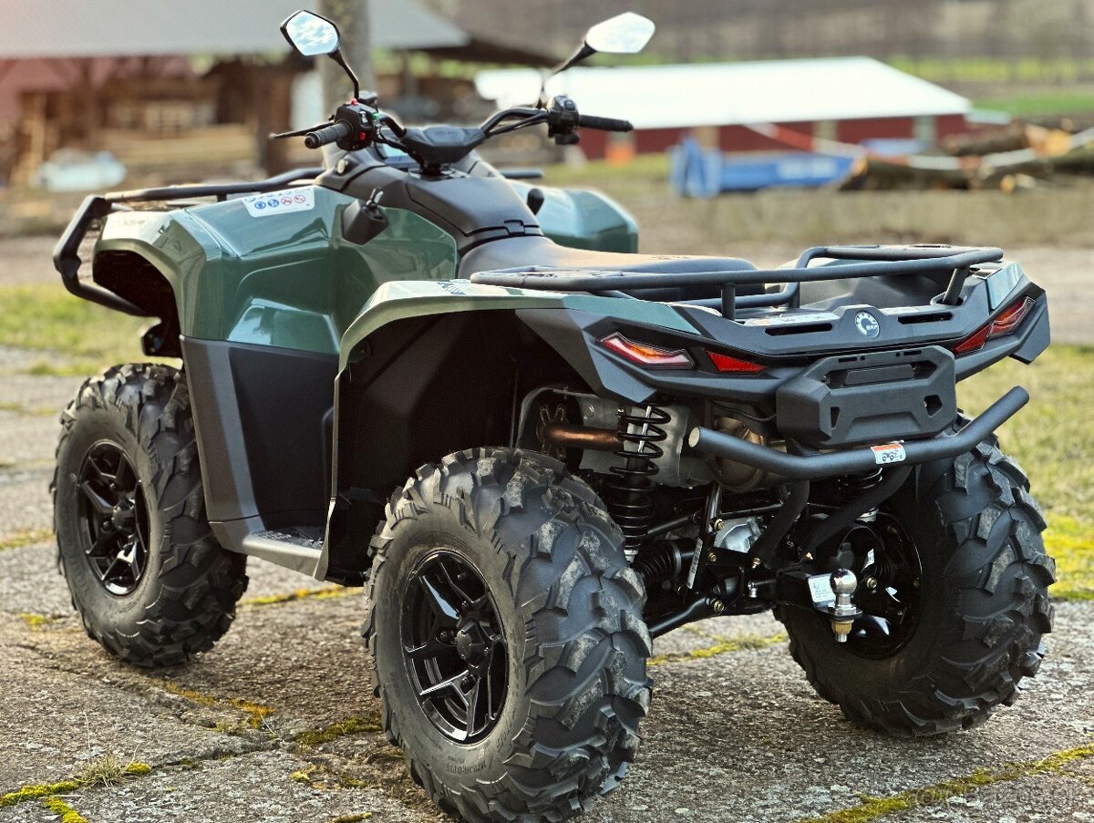 Can-am Outlander PRO HD7 XU MY2024 - čtyřkolka na práci