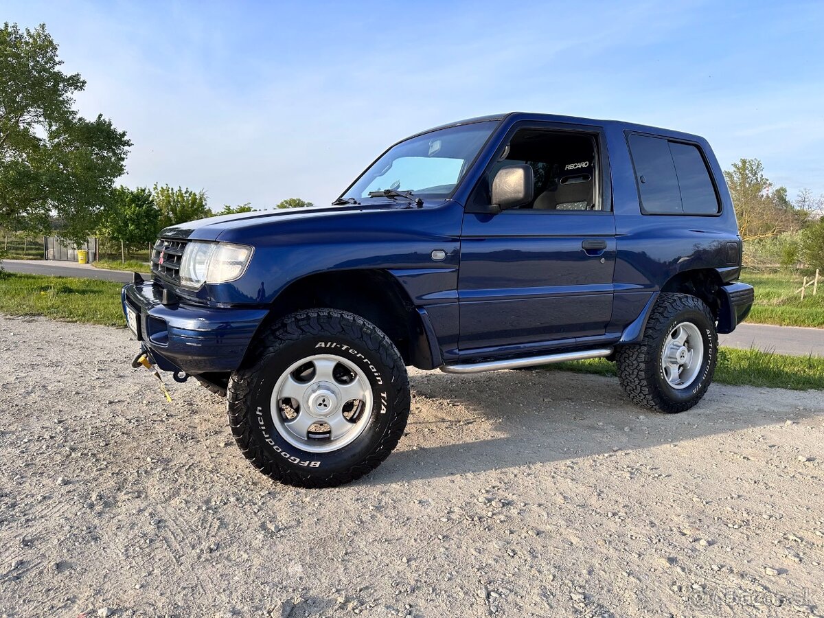 Predám Mitsubishi Pajero 3,5 V6 Trophy edition