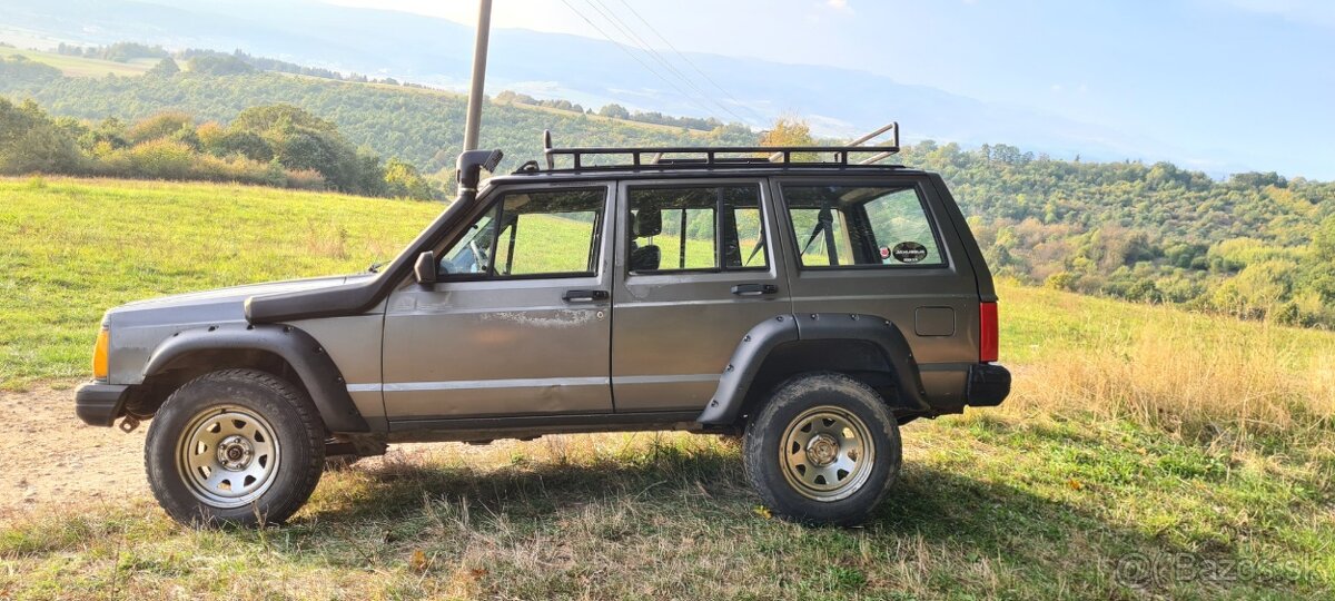 Jeep Cherokee XJ 4.0