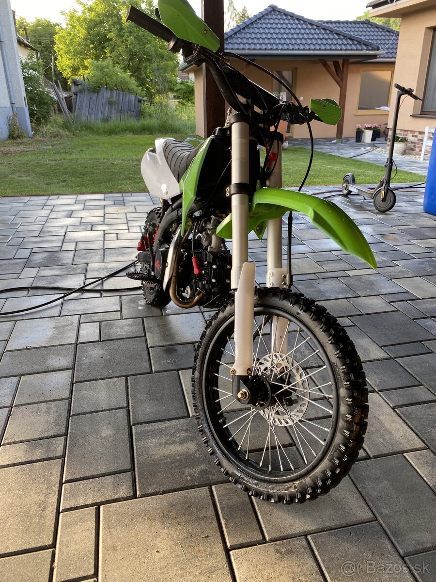 Pit bike 125