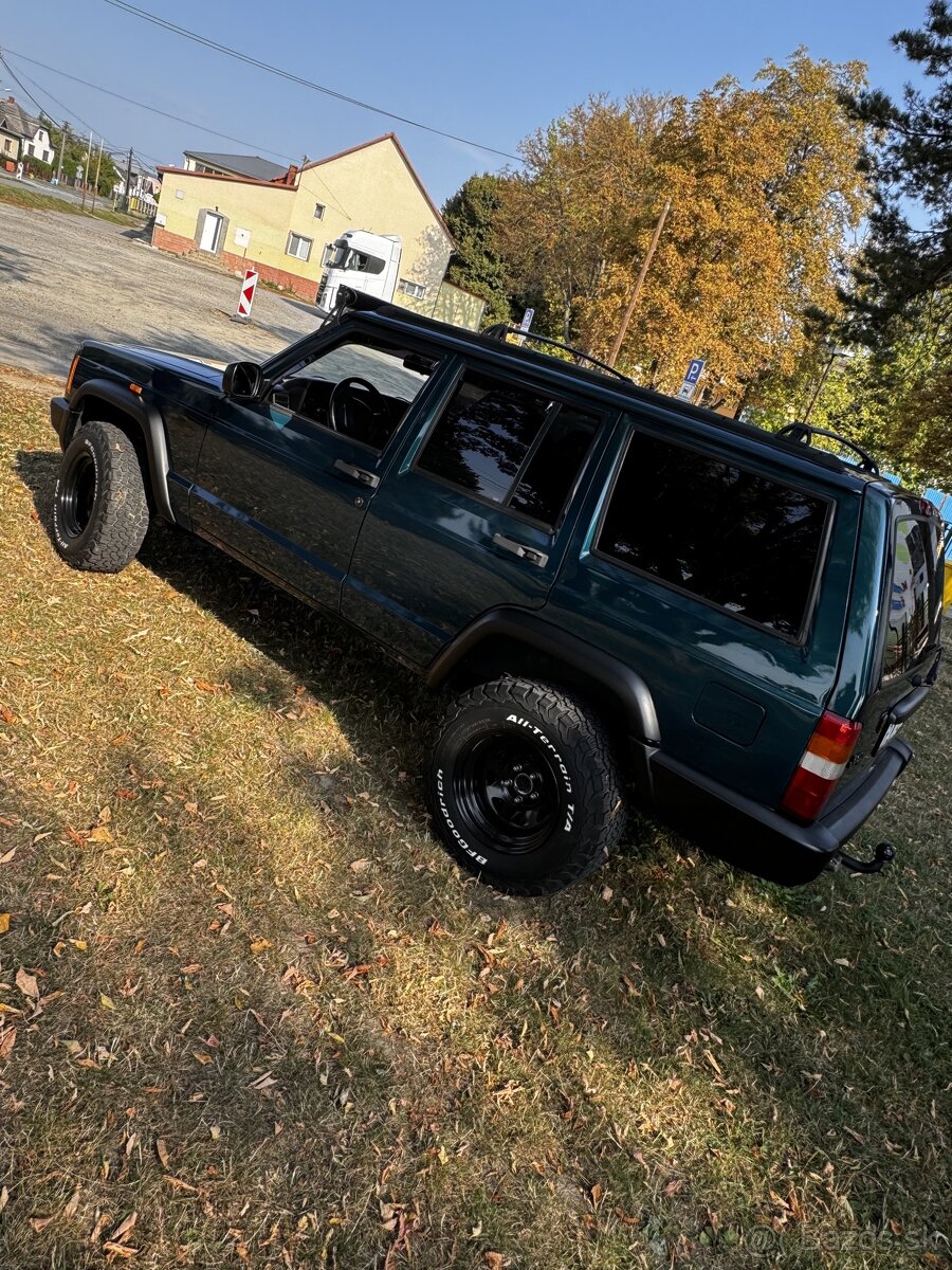 Jeep Cherokee XJ