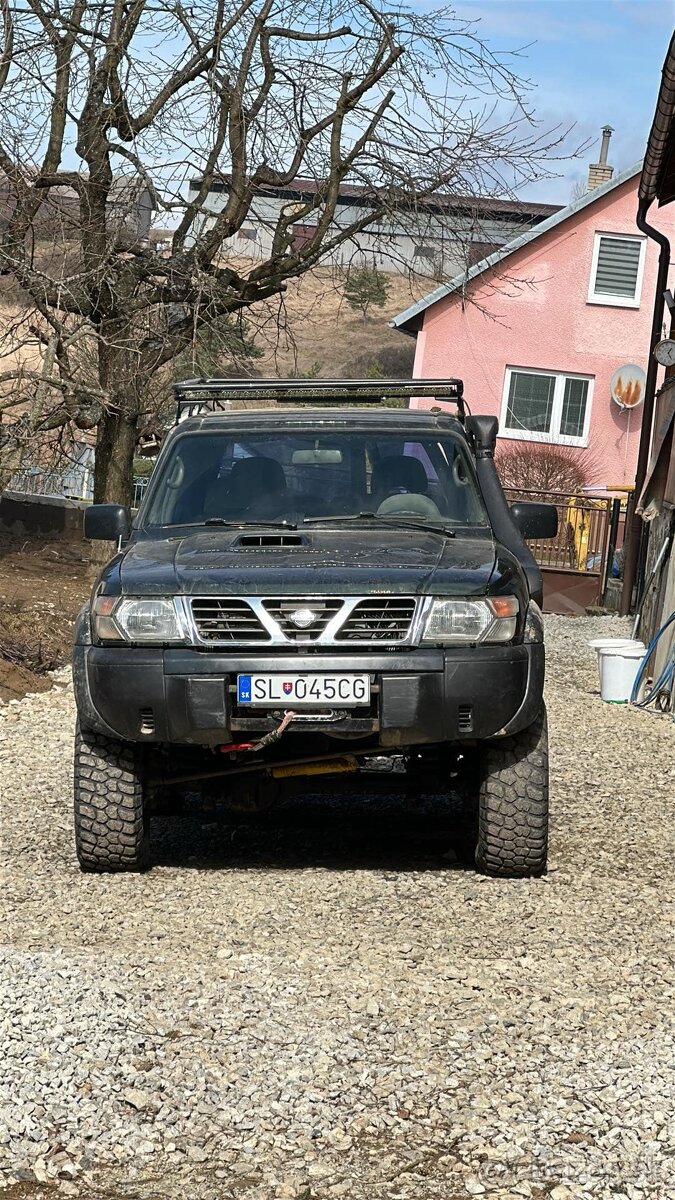 Nissan Patrol Y61 2.8